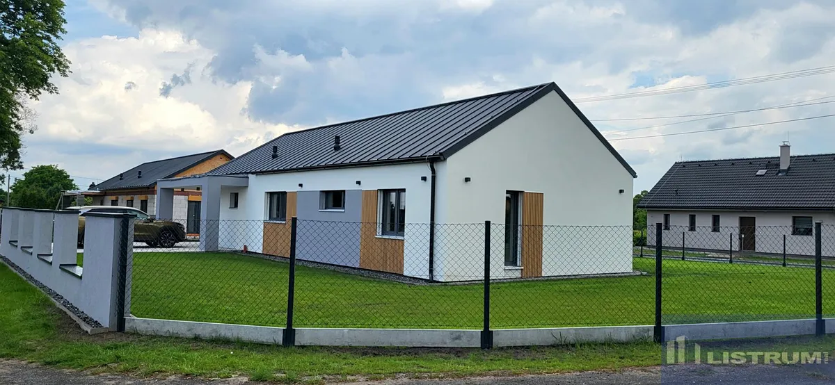 Prodej rodinného domu 146 m², pozemek 990 m²